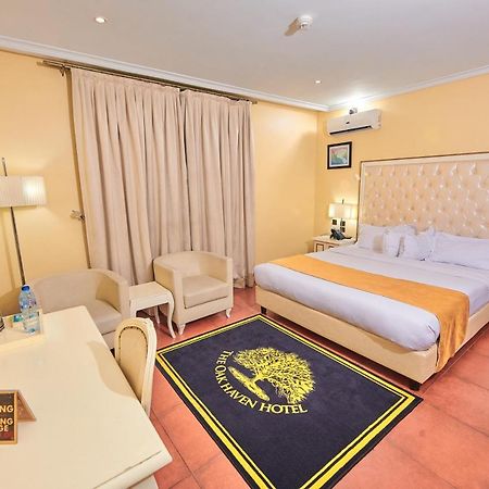 Oak Haven Hotel & Suites Port Harcourt Eksteriør bilde