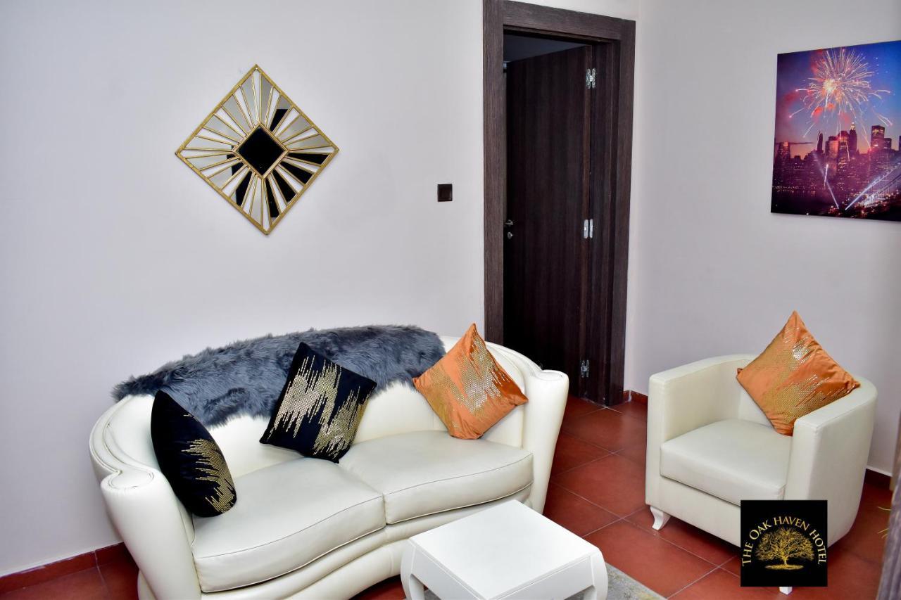 Oak Haven Hotel & Suites Port Harcourt Eksteriør bilde