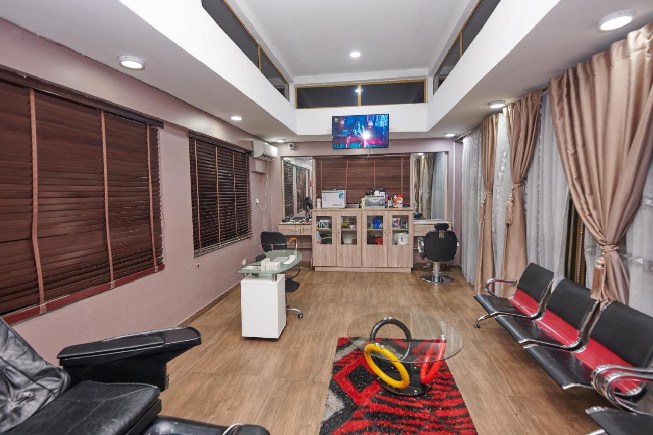 Oak Haven Hotel & Suites Port Harcourt Eksteriør bilde
