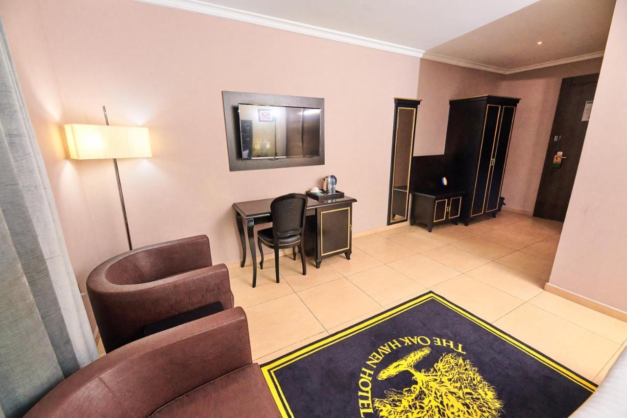 Oak Haven Hotel & Suites Port Harcourt Eksteriør bilde